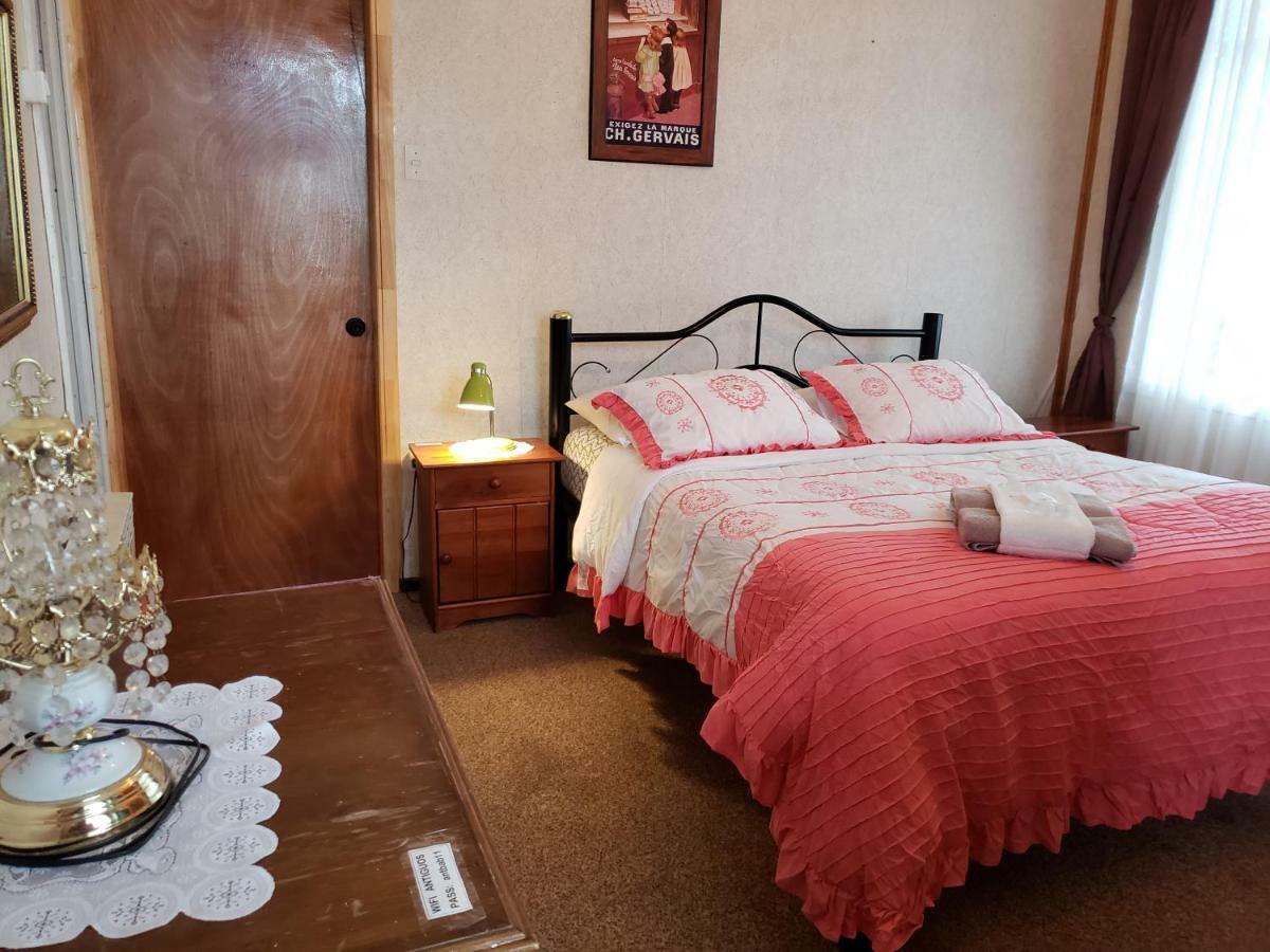 Antiguos Bed And Breakfast Puerto Natales Exterior foto